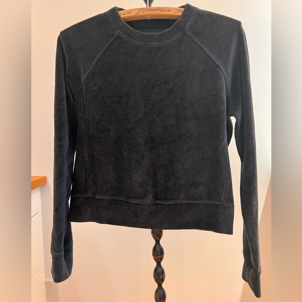 Lululemon Athletica charcoal, gray velour Sweatshirt